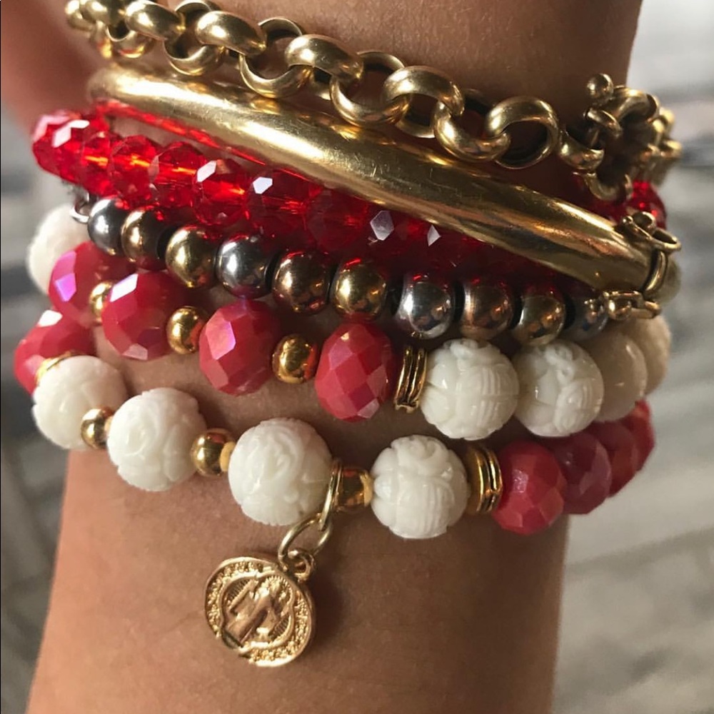 Red and white beaded bracelet set
